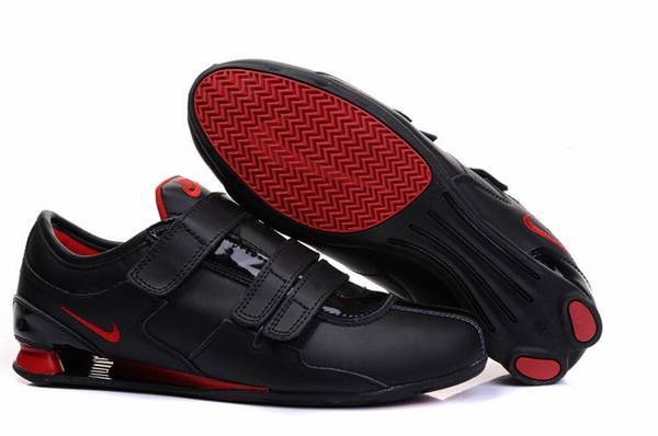 chaussure nike shox solde